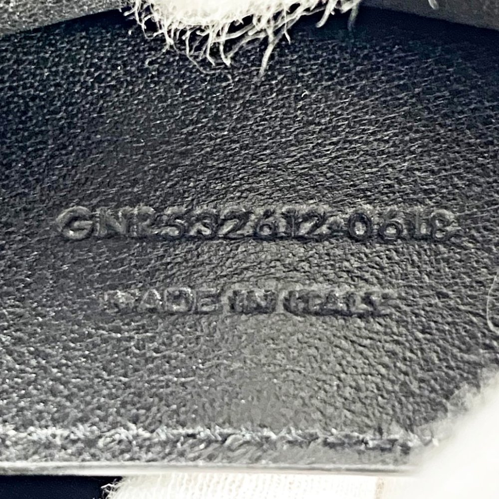 Saint Laurent Medium Vicky Matelassé Leather Bag - Picture 9 of 9